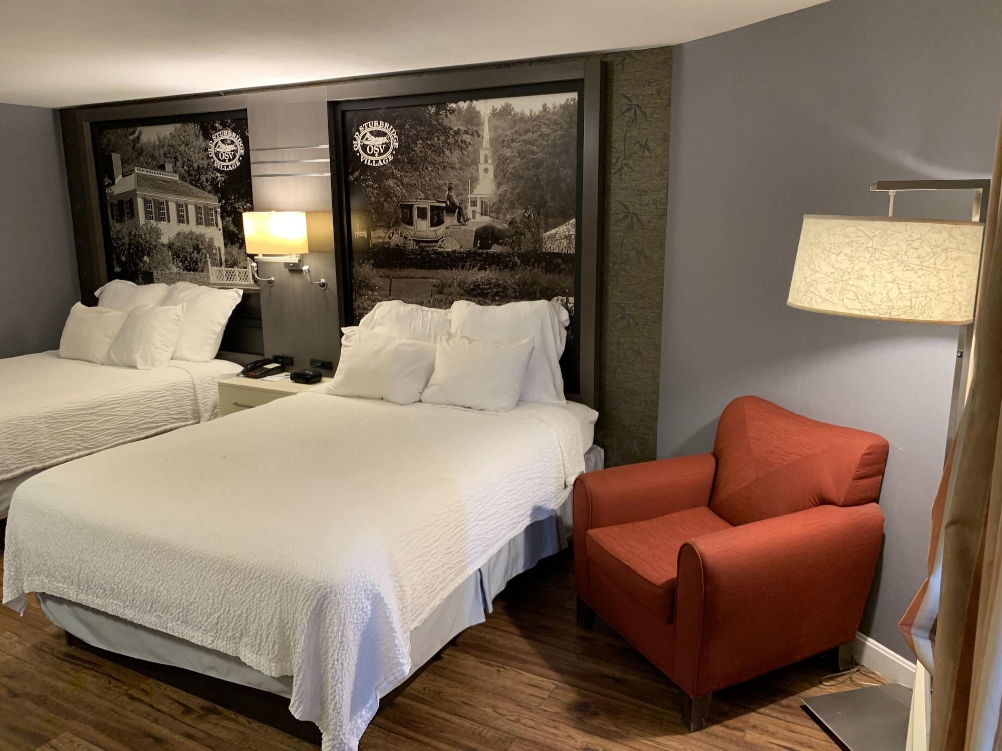 Super 8 By Wyndham Sturbridge Hotel Luaran gambar