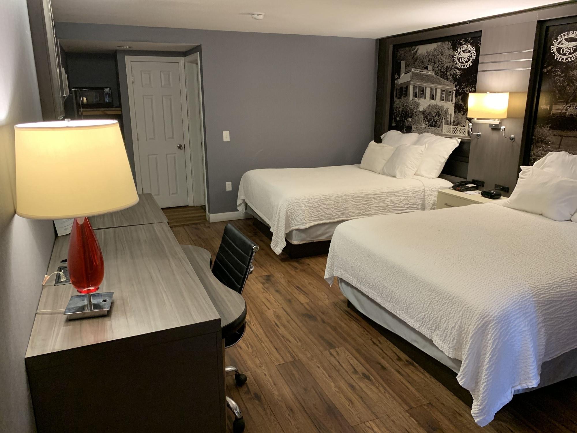 Super 8 By Wyndham Sturbridge Hotel Luaran gambar