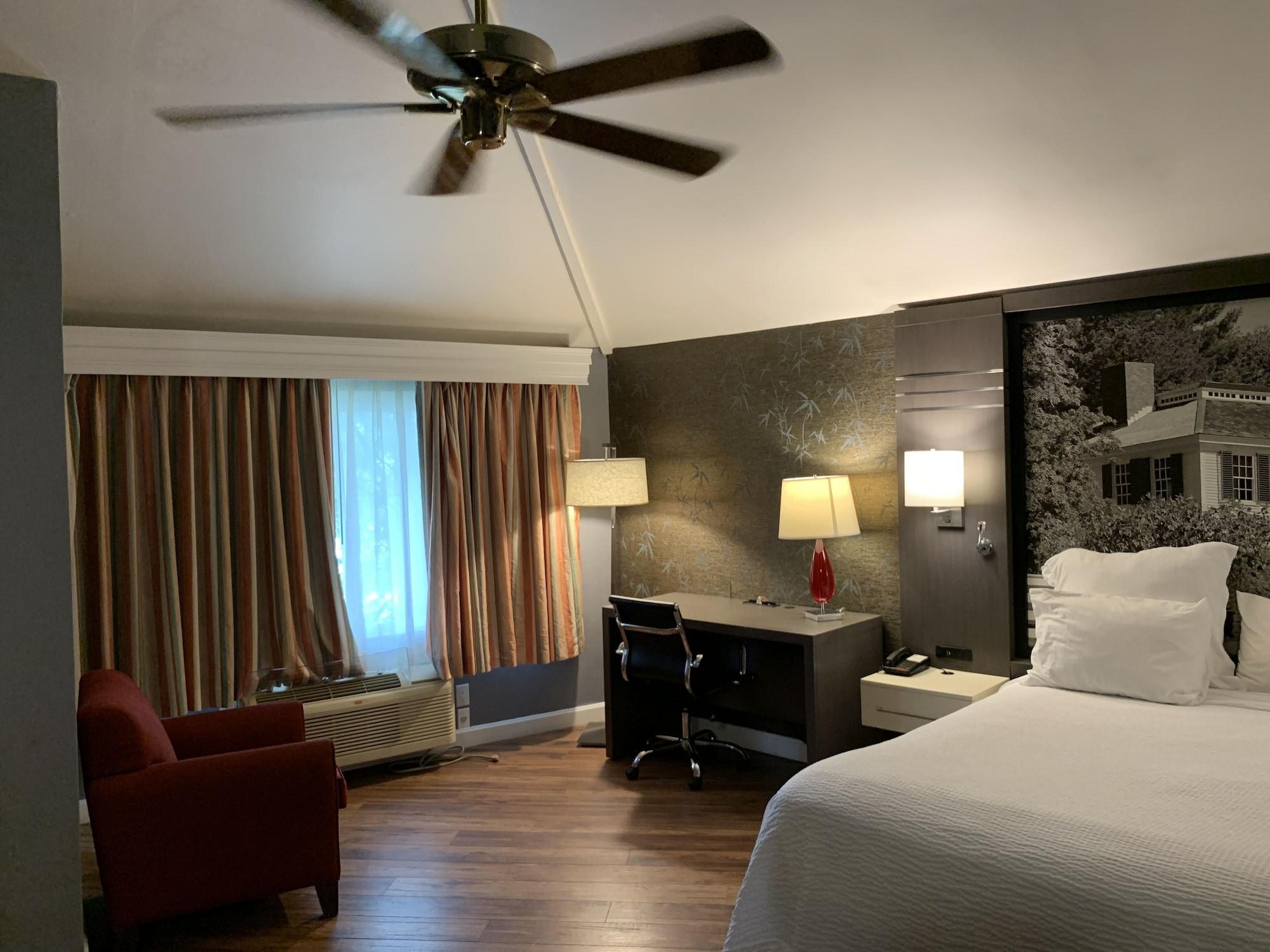 Super 8 By Wyndham Sturbridge Hotel Luaran gambar