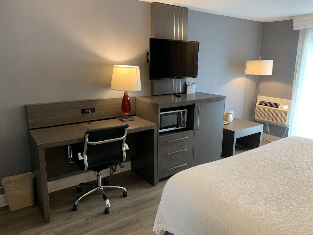 Super 8 By Wyndham Sturbridge Hotel Luaran gambar