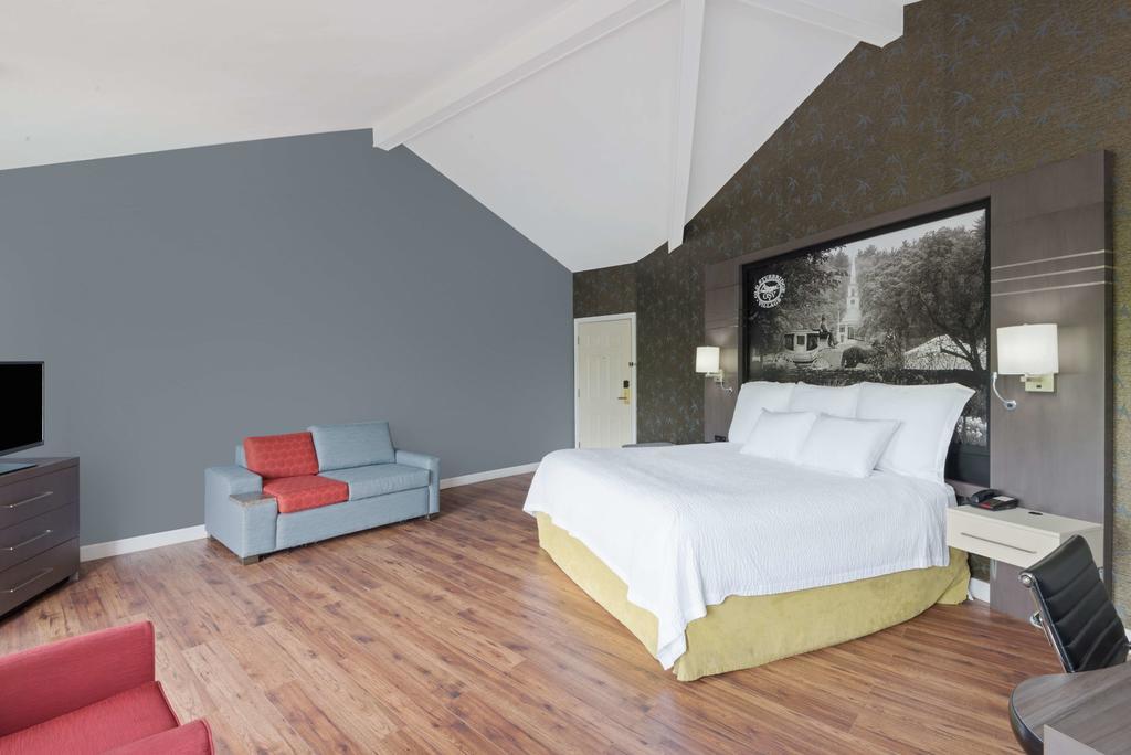 Super 8 By Wyndham Sturbridge Hotel Luaran gambar