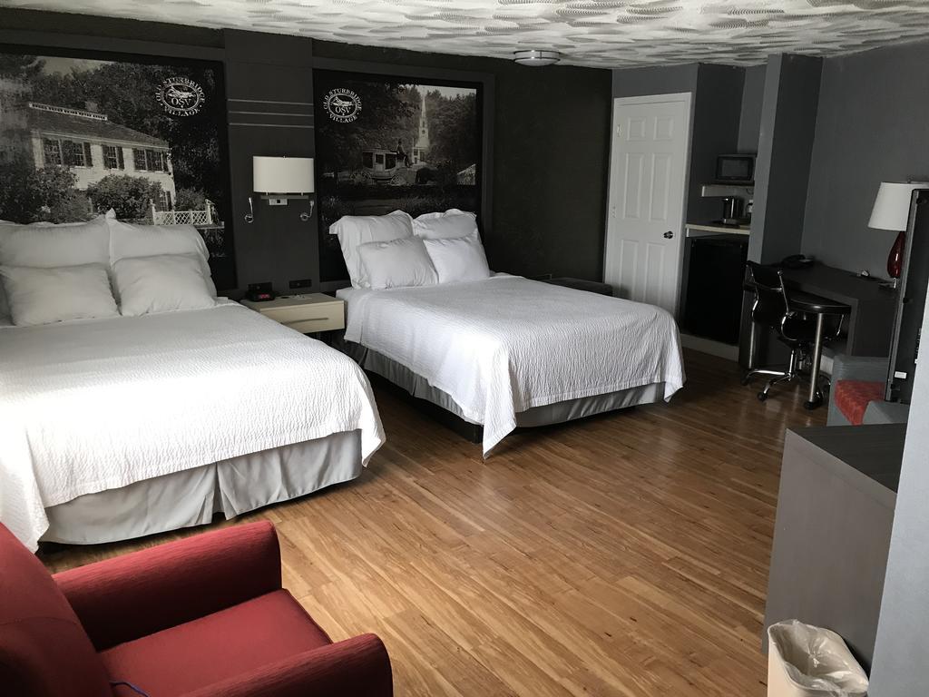 Super 8 By Wyndham Sturbridge Hotel Luaran gambar